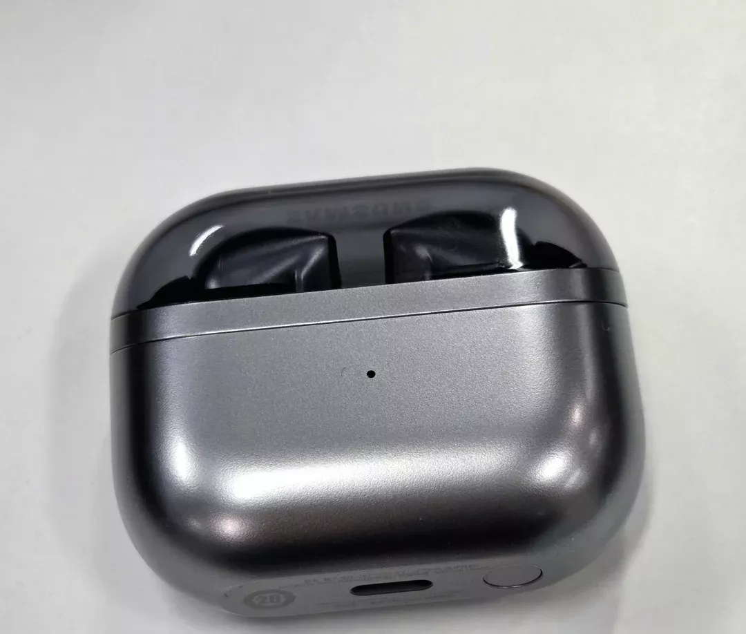 三小时放弃三星Galaxy Buds 3 Pro 