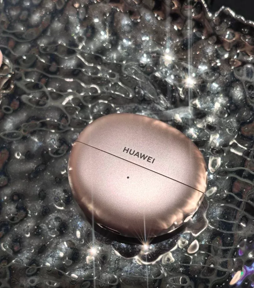 华为 FreeClip 适合你吗？看完这篇再决定 