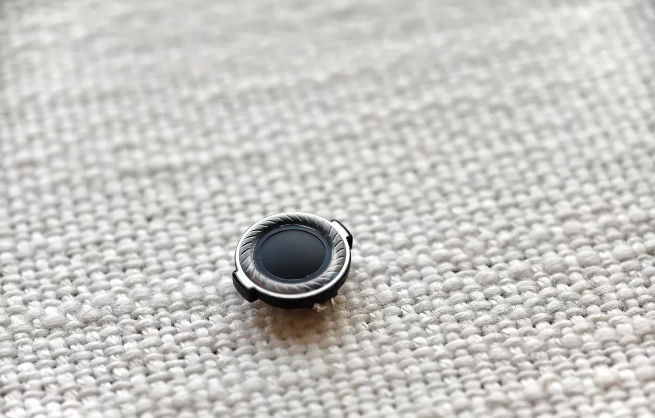 Apple H2芯片+心率监测 = 苹果系最强TWS？ 