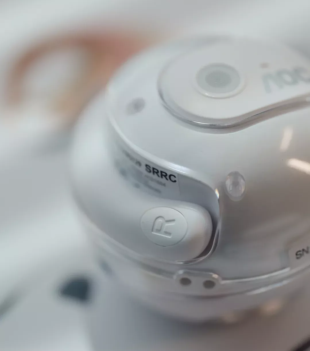 AOC小椰球蓝牙开放式耳机开箱体验 