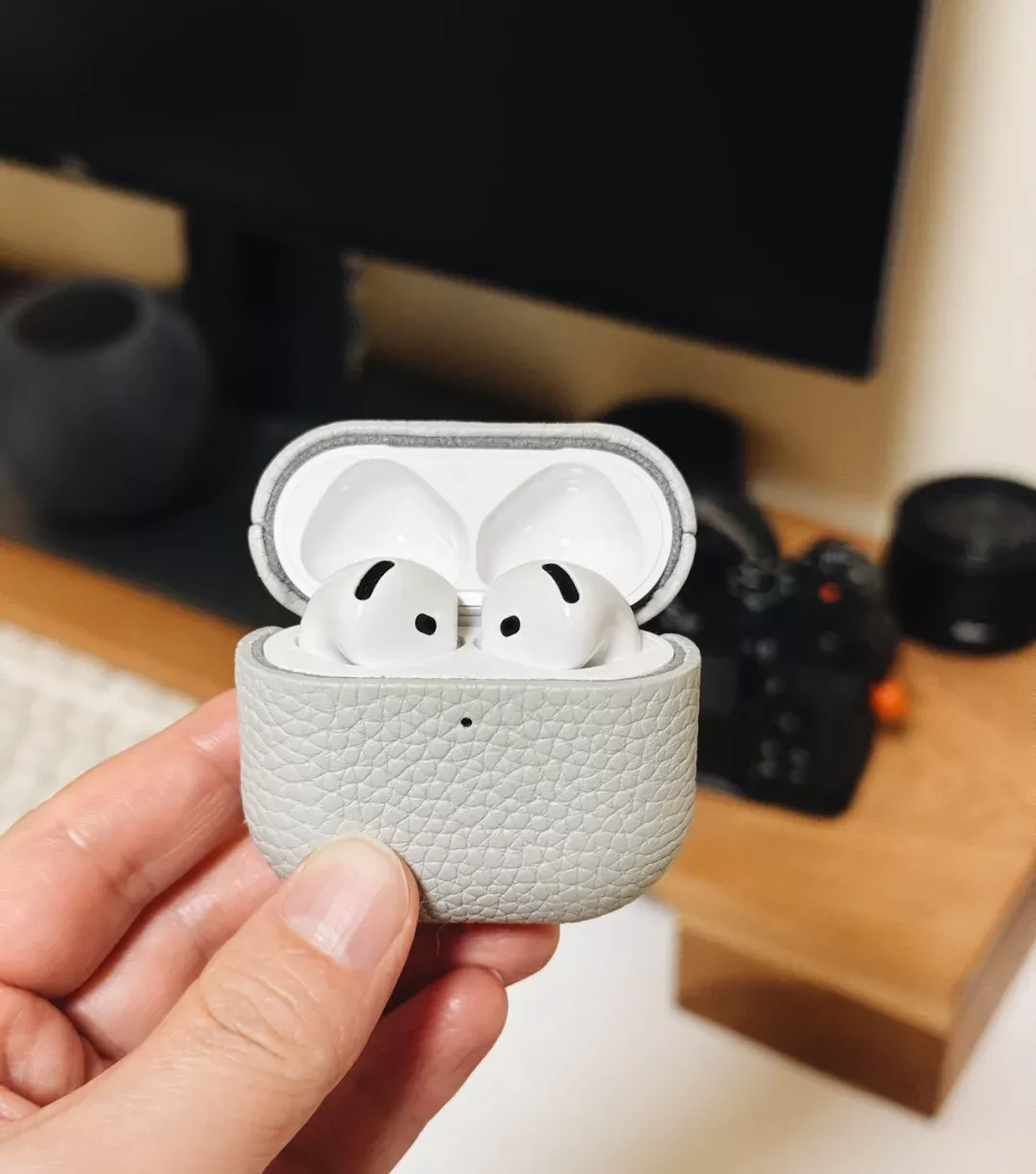 AirPods 4 只有一个缺点 