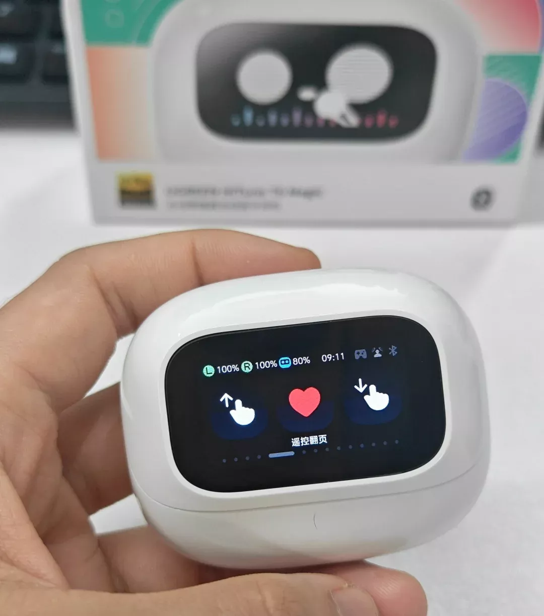 绿联T6Magic带屏幕的耳机，有人买过嘛？？ 