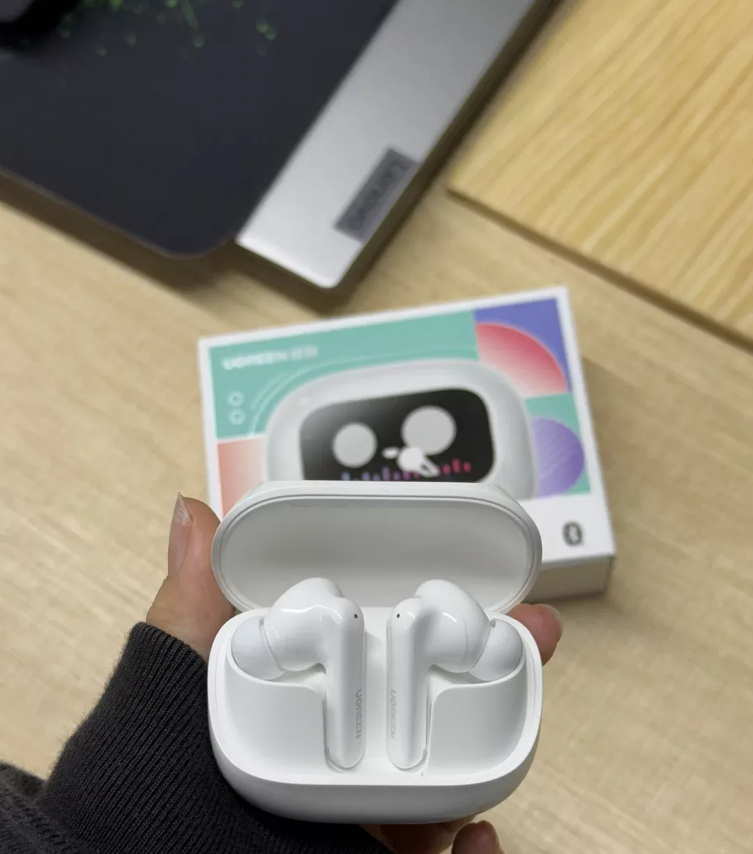 绿联T6Magic带屏幕的有人买吗？ 