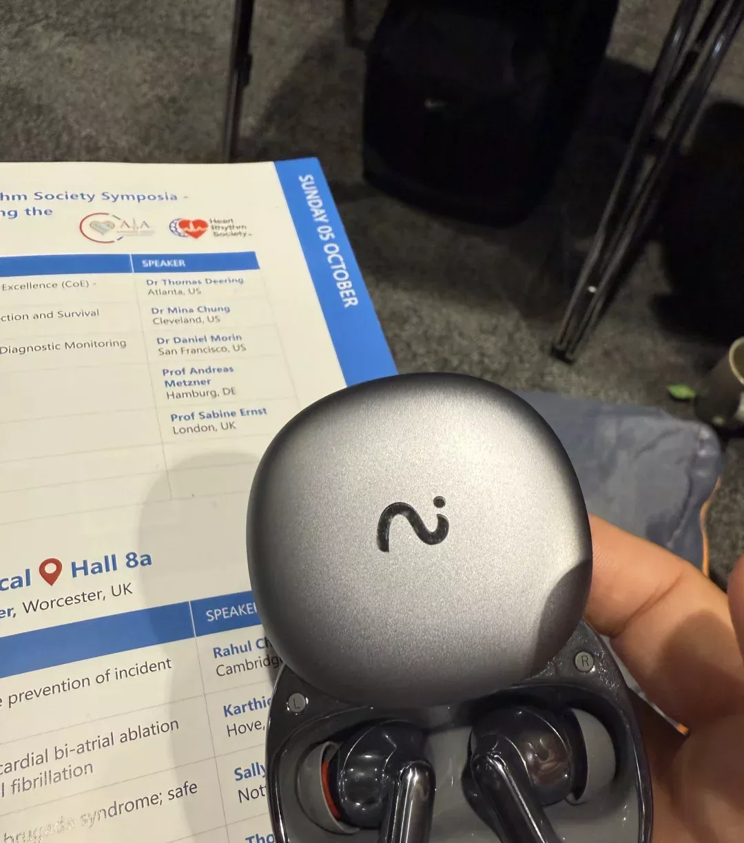 英国进修体会强推科大讯飞会议耳机Pro3 