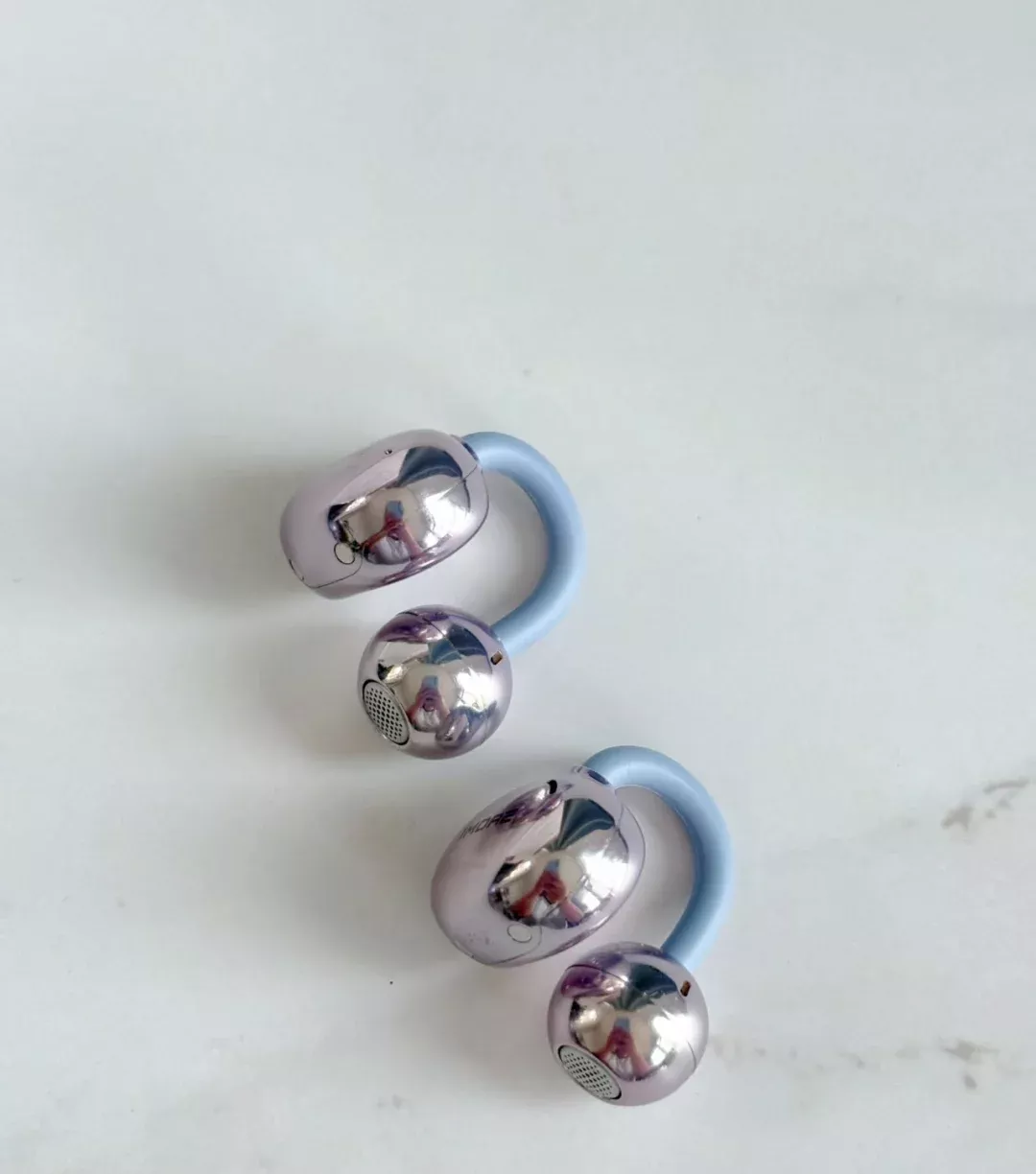 还得是周杰伦同款耳机啊，简直了~ 