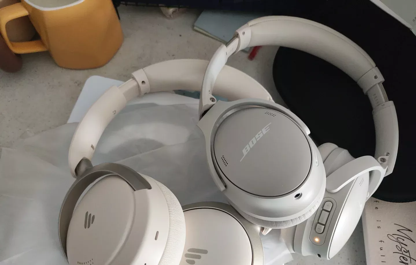 这个人疯了，居然拿bose和漫步者对比 