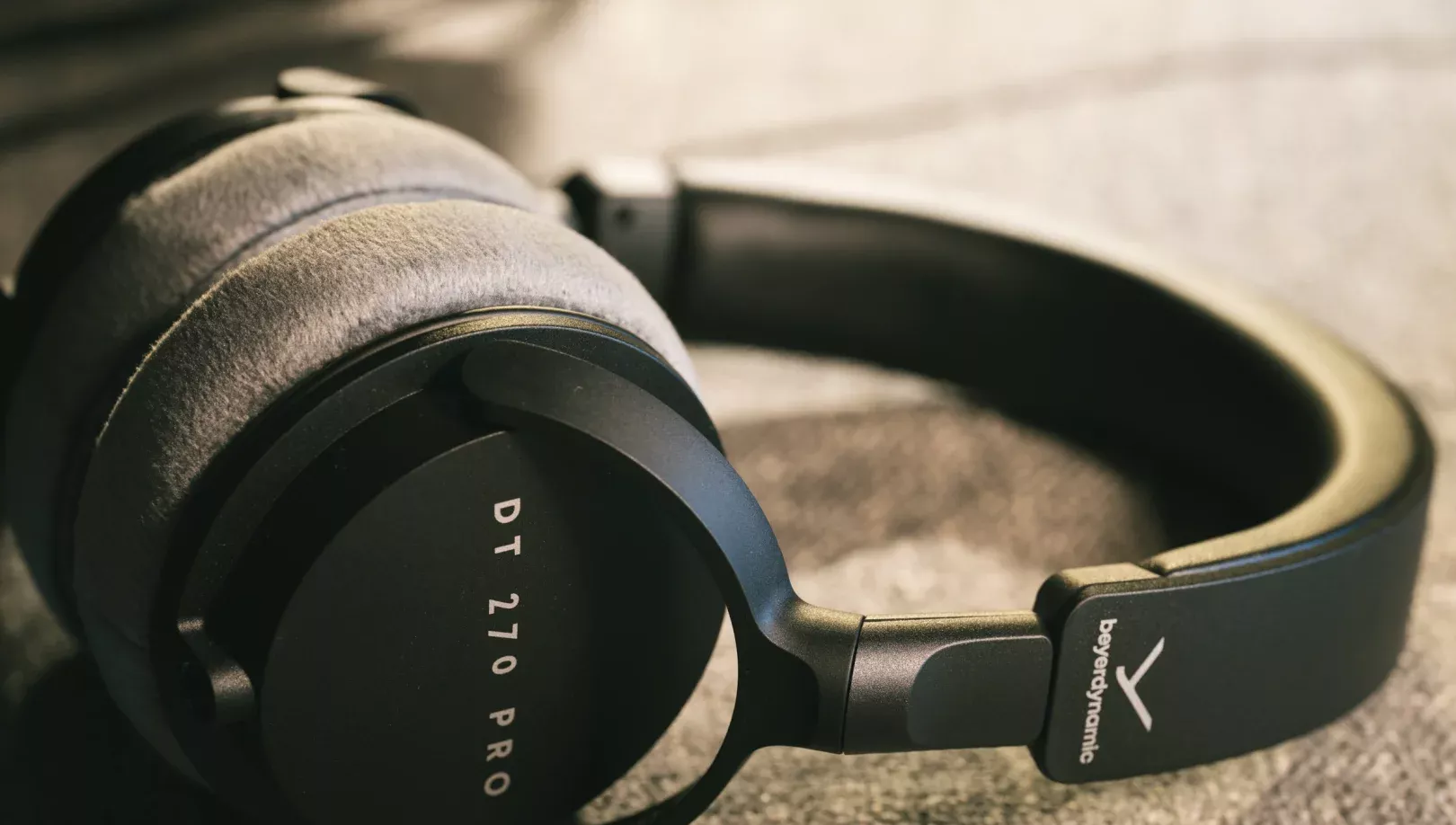 拜雅DT 270 PRO 测评 