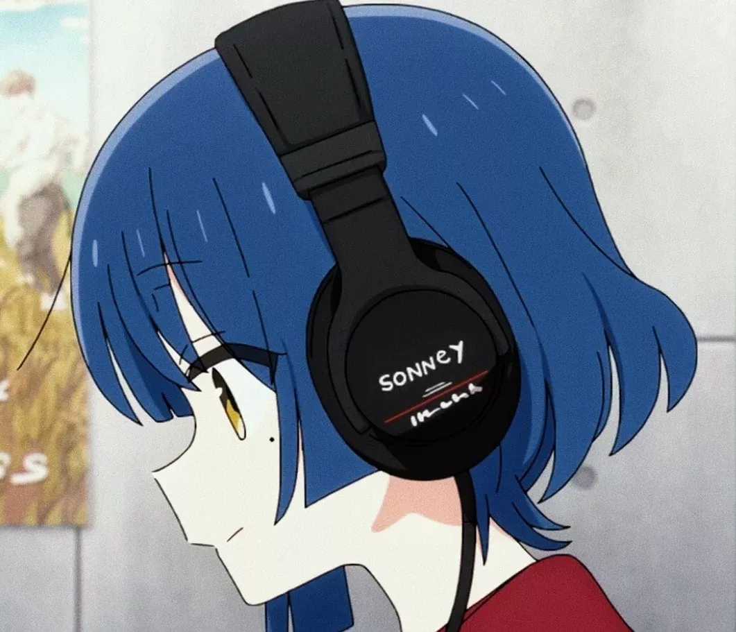 乐队少女们在用什么耳机？ 