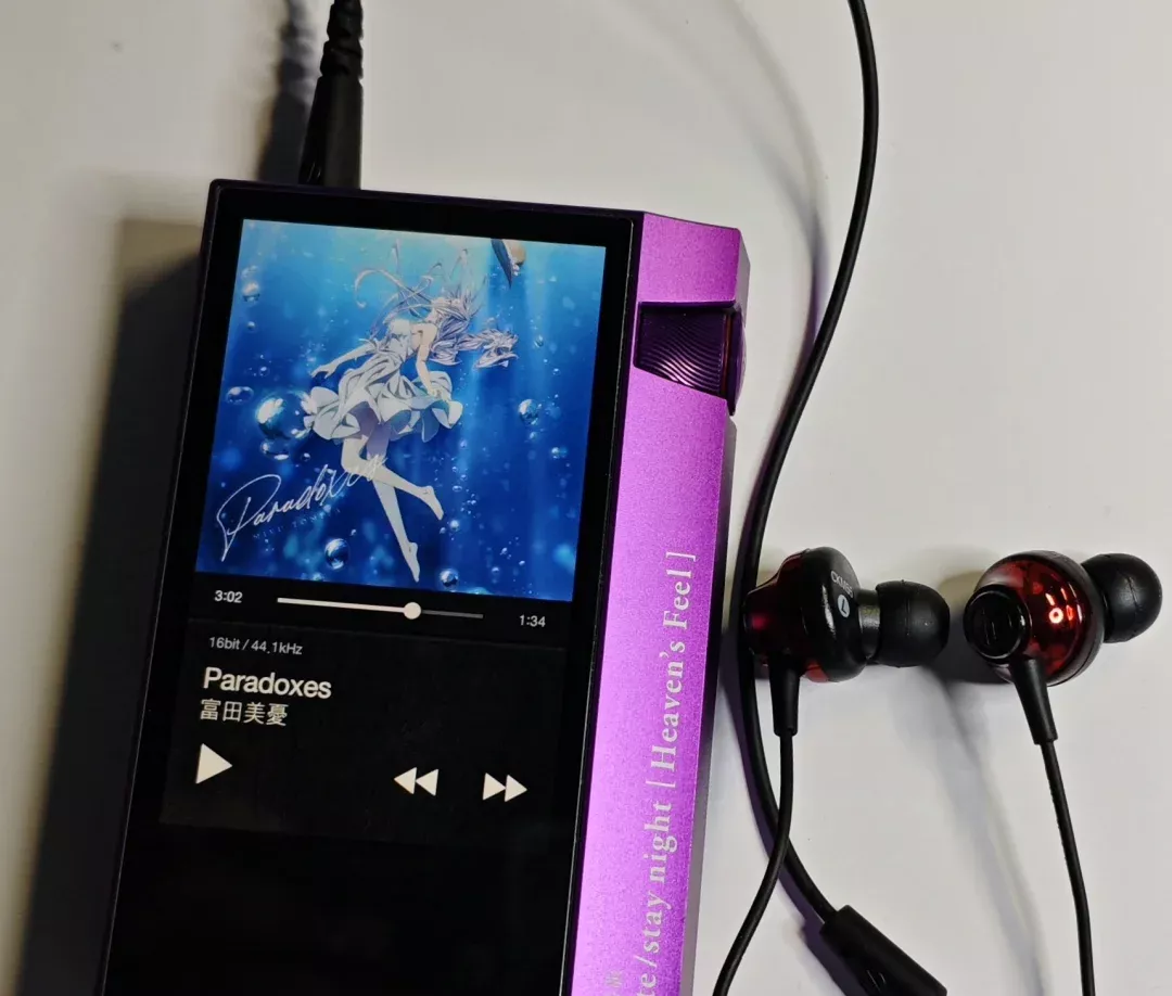 回老家继续听我5、60块的有线耳塞 