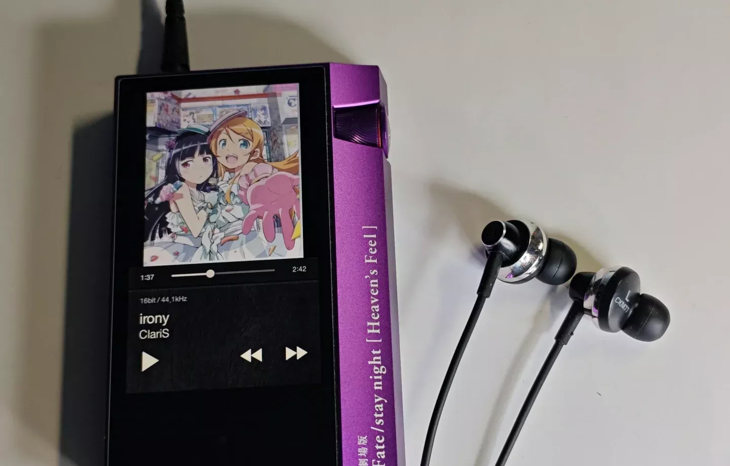 回老家继续听我5、60块的有线耳塞 