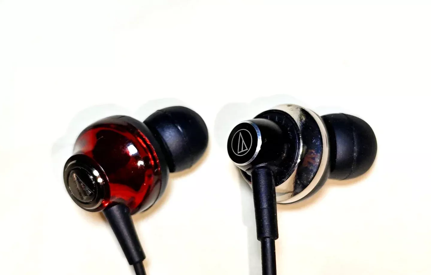 回老家继续听我5、60块的有线耳塞 