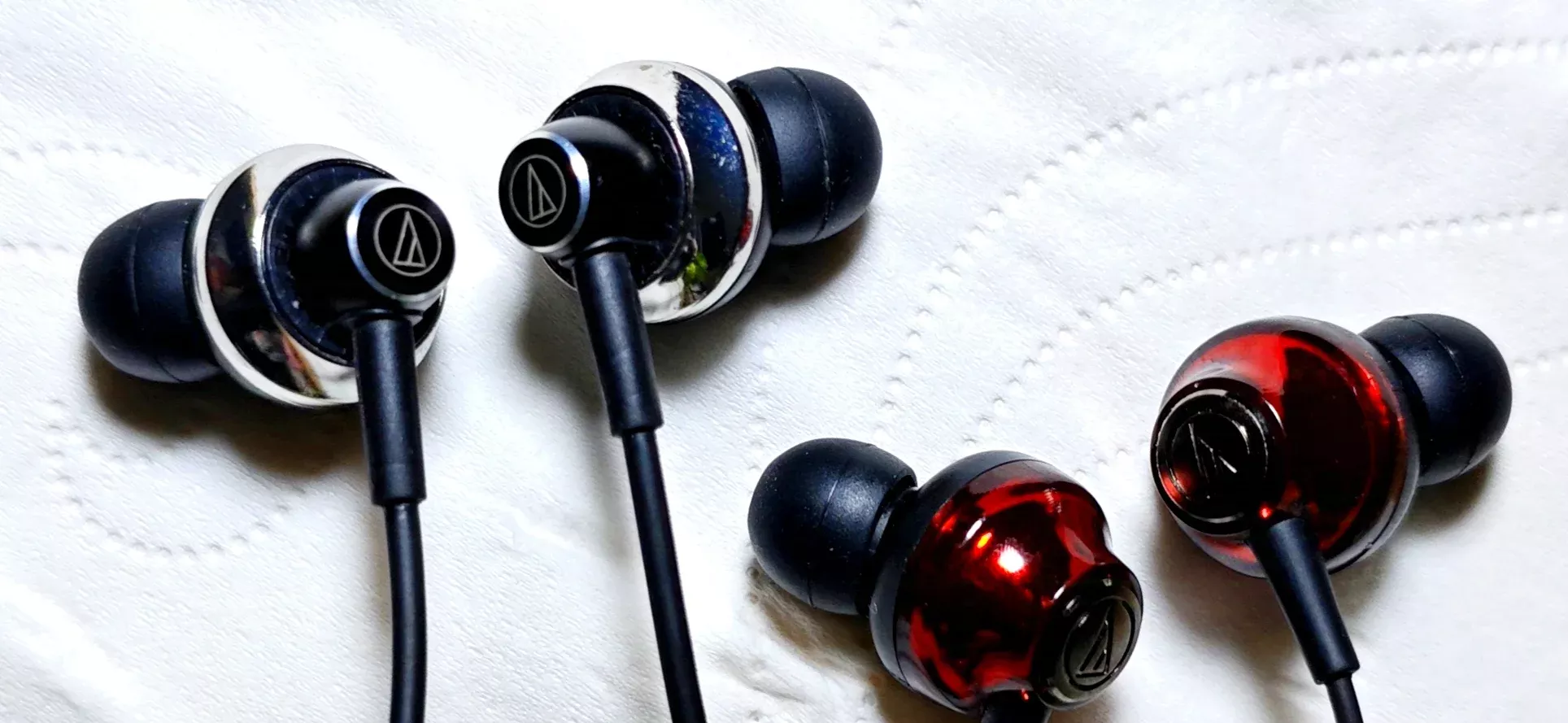 回老家继续听我5、60块的有线耳塞 