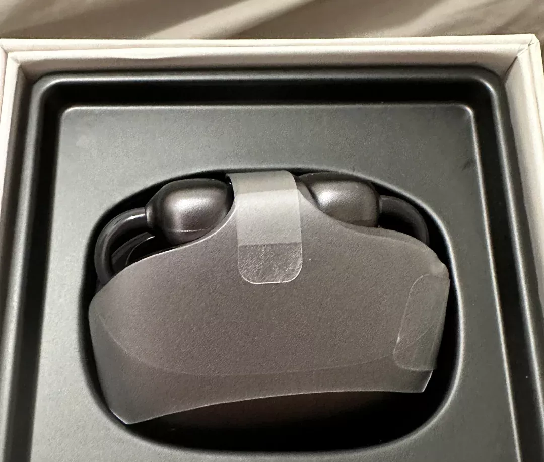 平价耳夹式耳机 